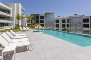 Luca - Pool, Gym, Spa & Sea View